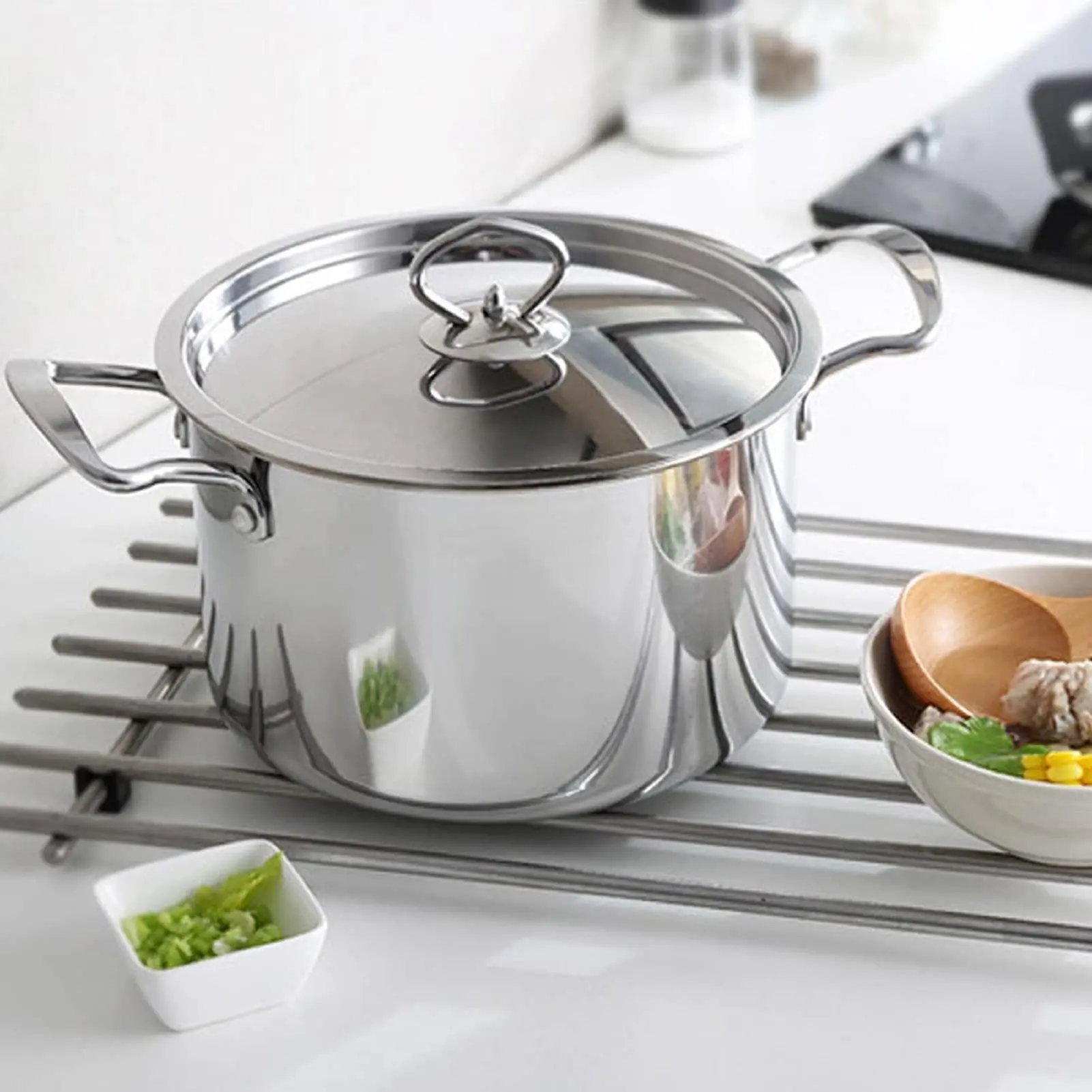 5-Piece Stainless Steel Pot Set with Glass Lids, Induction-Safe Double Ear Soup Pots Compatible with Most Hob Types, Professional Cookware for Kitchen Use